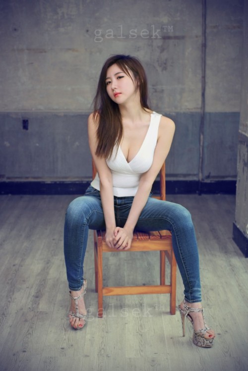 Korean Racing Model Yun Da Bin (연다빈)