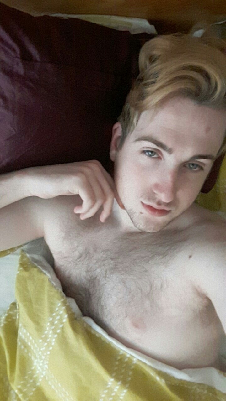 mikeisabike:Sleepy gal