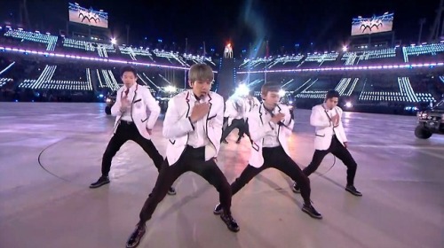 fy-exo:180225 Olympics: #EXO @weareoneEXO   #ClosingCeremony #엑소