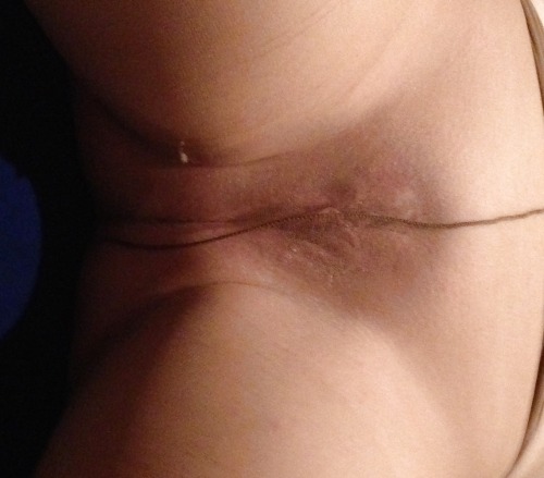 rosenudelegs:  My passion for nylons and nylon panties continued on through my teens and into my twe