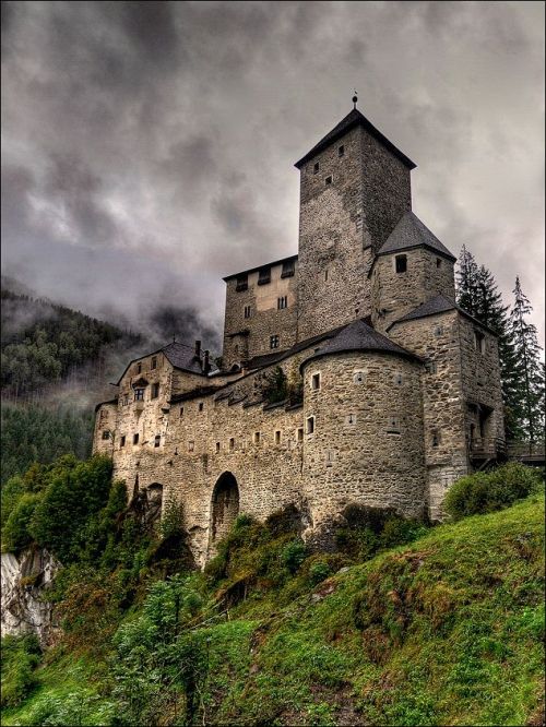 bluepueblo:  Medieval, Tures Castle, Trentino-Alto Adige, Italy photo via brenda 