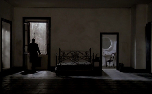 Nostalghia (Ностальгия) - Andrei Tarkovsky, 1983