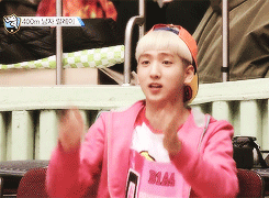 eteru:  Baro hanging out with BANA to cheer for A4 