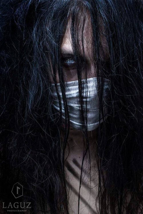 machinefairy:  What meets the eye by laguzphotography  