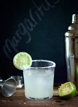 be-risque:  veganfoody:  Cinco de Mayo Margaritas