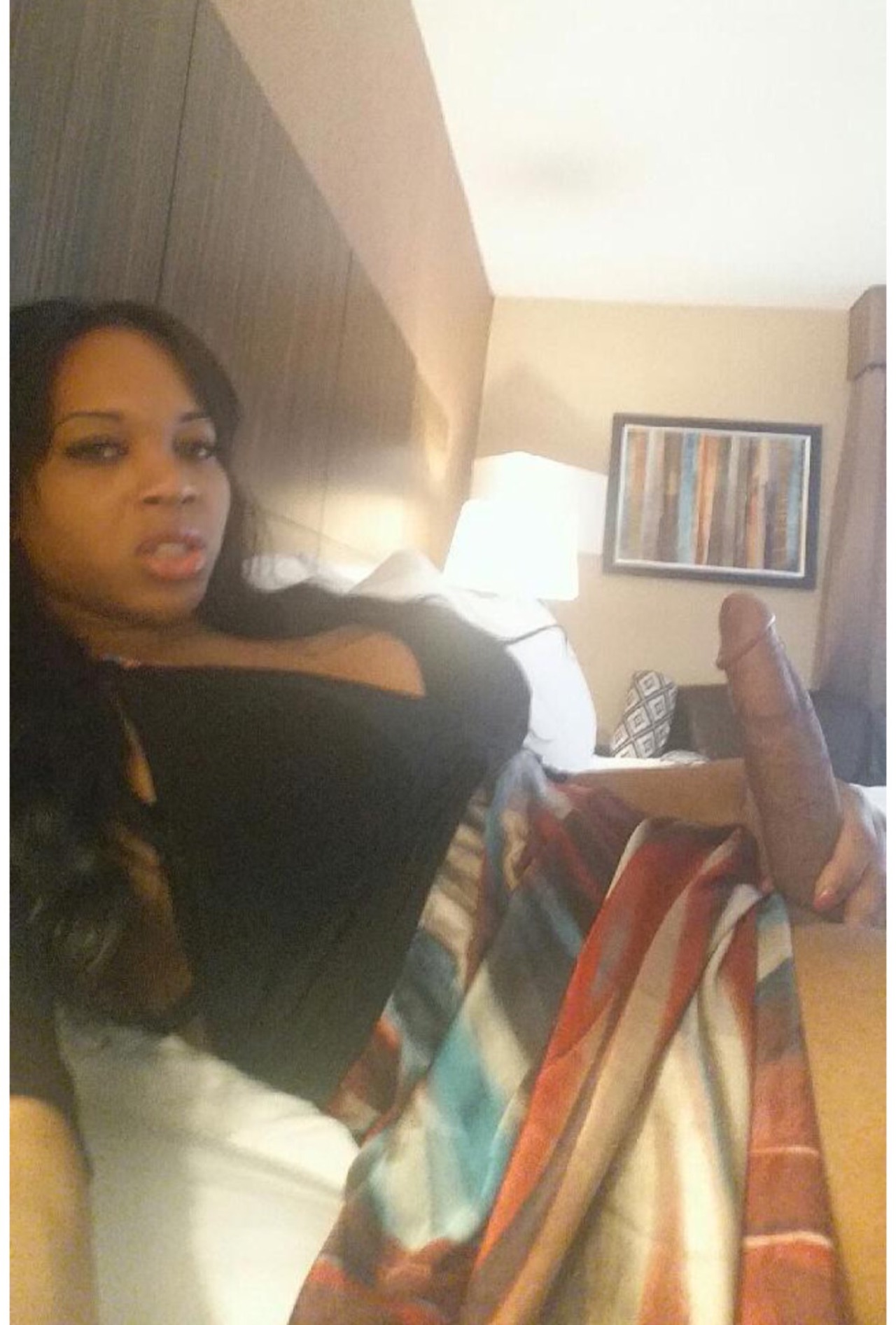 sylus52:  myblazecum:  heavyparker:  slave4blacktgirls:  trannylovernyc:  I wish
