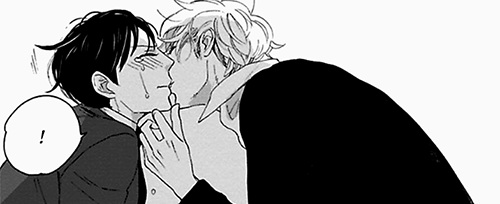 Edi's reading yaoi