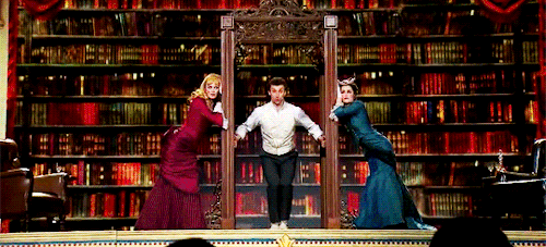 auroracyclearchive:gif challenge → vs. @aarontvuko​ ♦ round two↳ FAVOURITE TONY AWARDS PERFORMANCE +