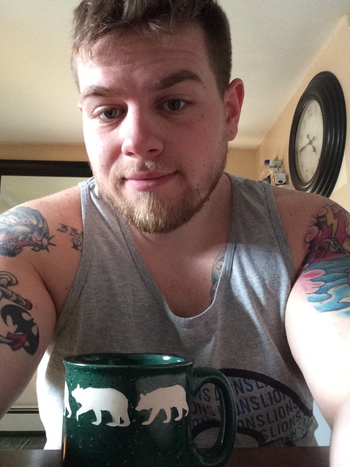 silversunpaul:  Nothing like waking up and having a cup of coffee ☕️