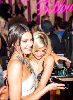 keeping-up-with-the-jenners:  Kylie’s 18th