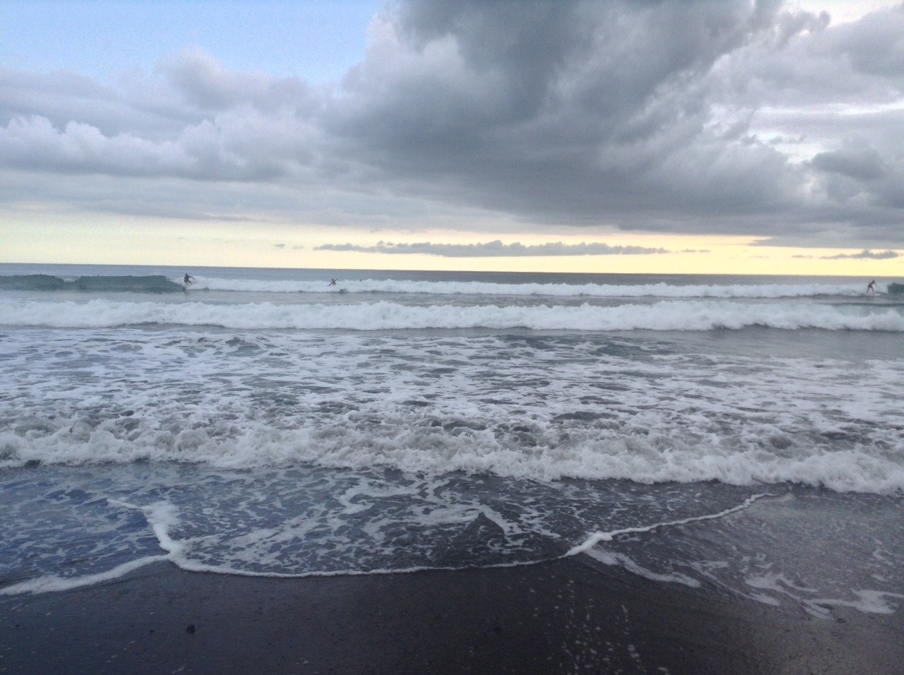 ayazt:  trapicalz:  JACO BEACH COSTA RICA 6/19/14  libragorl  Jaco beach is nothing