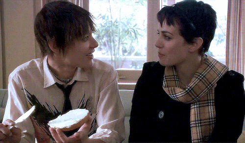 hob-e: shane & jenny as the cutest roommates in the l word s2e5 requested by @faithlesbihane