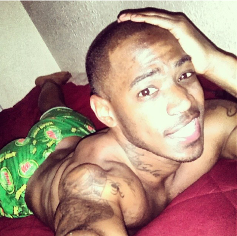 blackmalefreaks:  raiydiocity:  cakezluvzall:  Wtf? My breakfast  Ooohhhh shyt dude got nice phatty  B.M.F #TeamFreaks #ThickDickThursday 