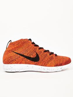 wantering-sneakers:  Men’s Red Lunar Flyknit