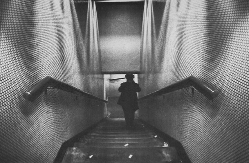 popularsizes:Eddie Kuligowski, Paris Metro, 1973