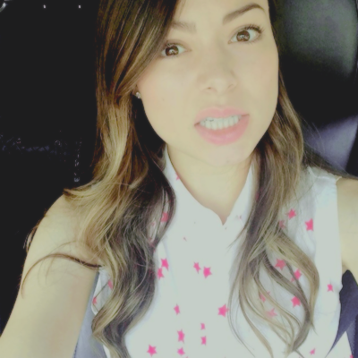 editioncd9:  » Icons de Miranda Cosgrove « • Por favor LIKE si guardas o usas.