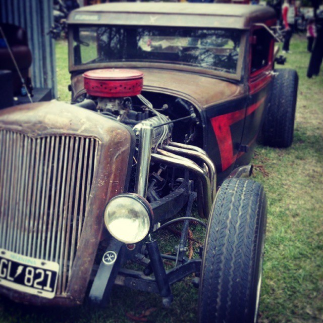 abeatofall:  #ratrod #autoclasica #sueños #old #V8 