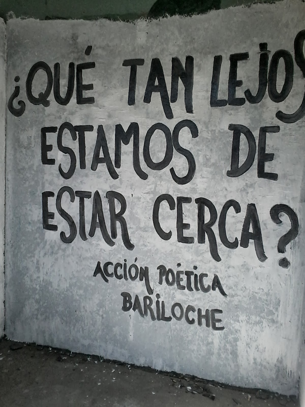 accionpoeticaamerica:  ¿Que tan lejos estamos de estar cerca?