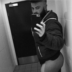 miguel2432:  I love this guy beard or No beard he’s hot in has a huge Ass made for dick