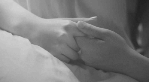 staywithme-and-loveme-21:  Holding Hands on We Heart It - http://weheartit.com/entry/119208398