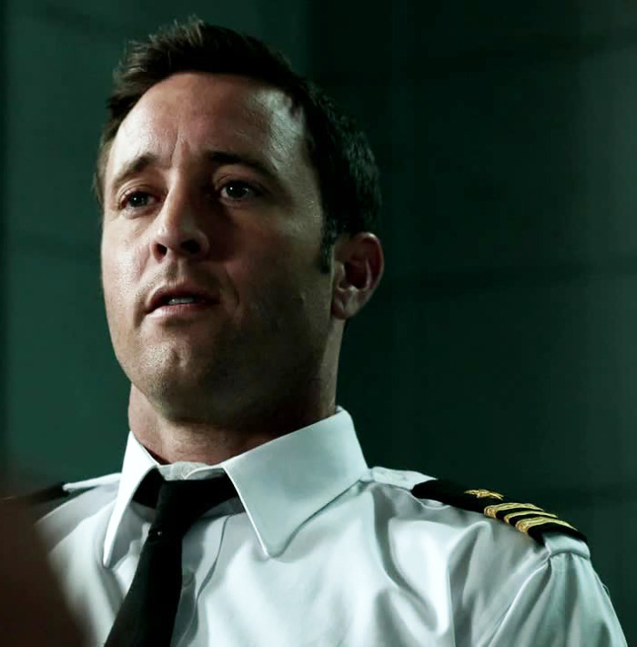 menculture-vulture:  Do you like this Captain?
