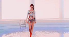 theredvelvetsource:We got the wow wow thing