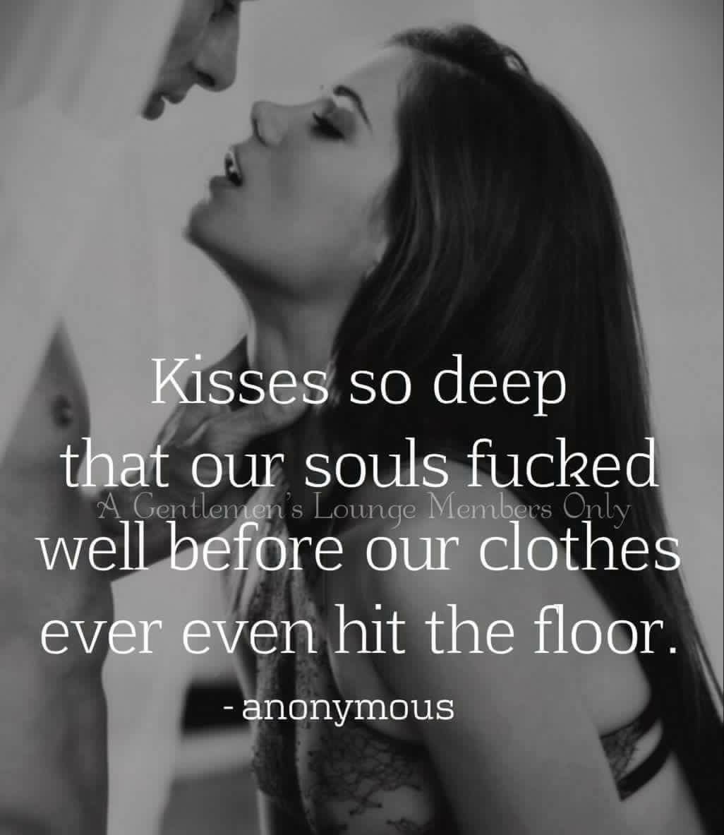 rvfriends:  Thats the way to kiss.   The only kiss I want.😇😈🌷