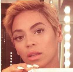 looks like beyonce has a new hairstyle. looks