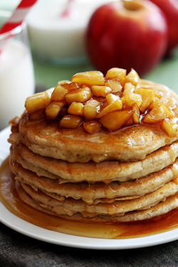 do-not-touch-my-food:  Apple Cinnamon Pancakes