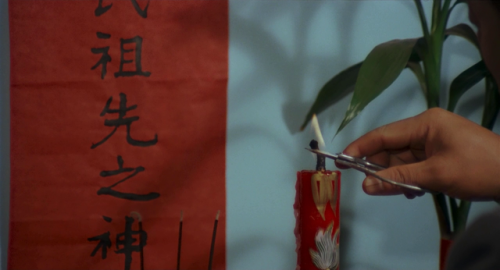 365filmsbyauroranocte:Growing Up (Chen Kun-Hou, 1983): hands