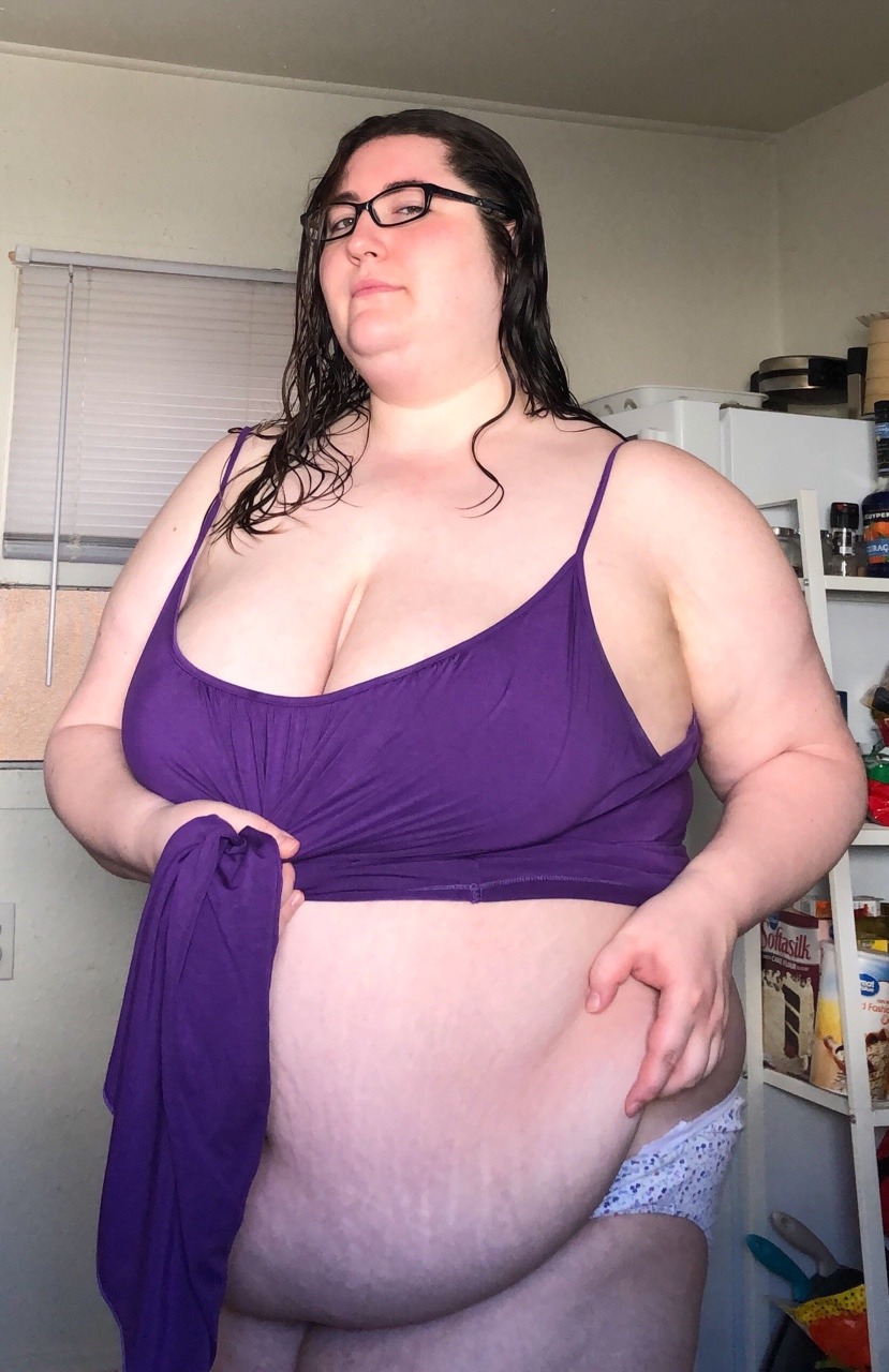 thegoodhausfrau:  Pale In Purple porn pictures