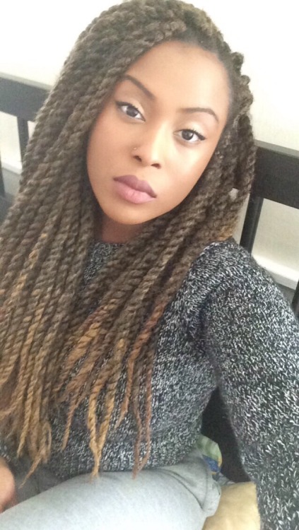 rareblackroses:Let’s black the Internet ✊