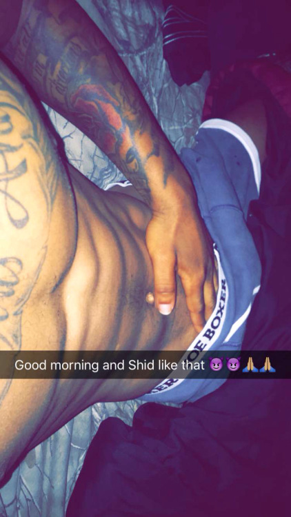 igotyourfav:  snapchatsfinestx3:  since ive been gone i always wondered if anyone leaked his nudes…let me know  Broke bum