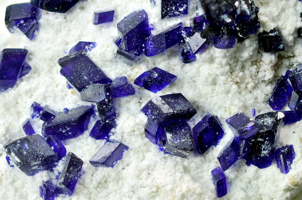 ifuckingloveminerals:  Henmilite