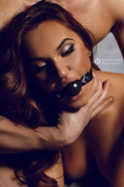 sensualbdsm2:  Erotic Fetish Project - Fetish Lady by photographer Натальи Новак