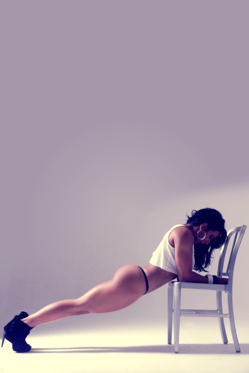 peacepax:  Pam - planks 