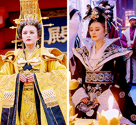 borgiapope:Favorite Wu Zetian costumes from The Empress of China (requested by @sksksksnd)