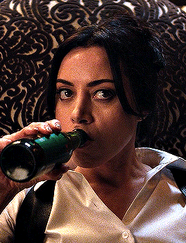 AUBREY PLAZA As RIO VIDALin 01x01 "Seekest Thou The Road"AGATHA ALL ALONG (2024)