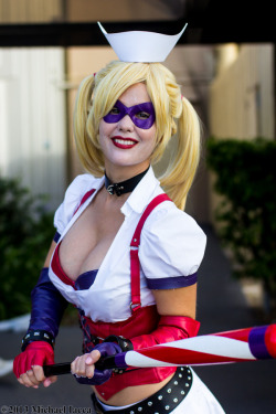 hotcosplaychicks:Harley Quinn 38 by Insane-Pencil  Check out http://hotcosplaychicks.tumblr.com for more awesome cosplay