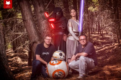 titansofcosplay: This Star Wars photoshoot is beyond amazing and features the talents of many incred