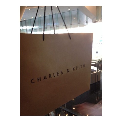 Impulse by before heading home #charles&keith