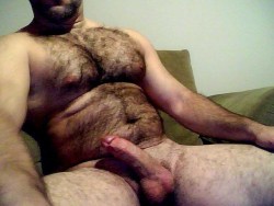hairy-chests:  hairy-chestshttp://hairy-chests.tumblr.com