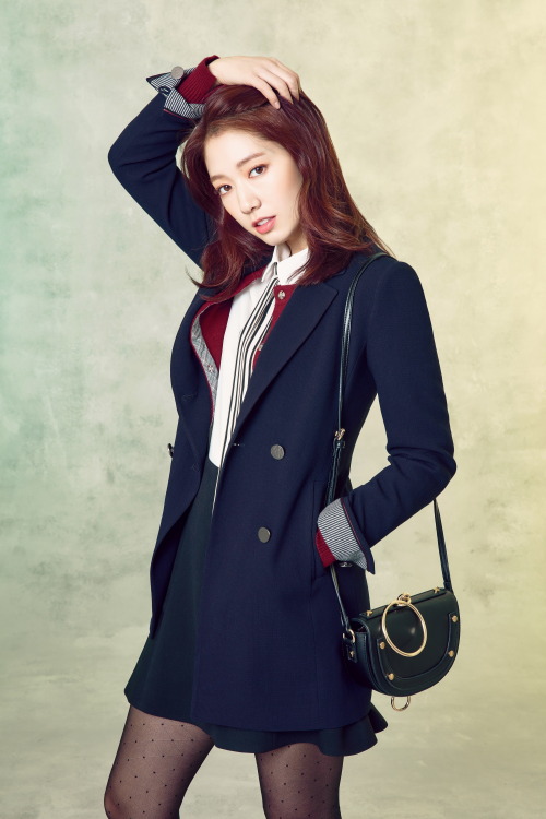 [HQ] Park Shin-hye for Roem - 2000 x 3001