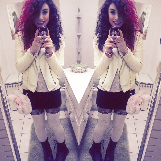 Love me.