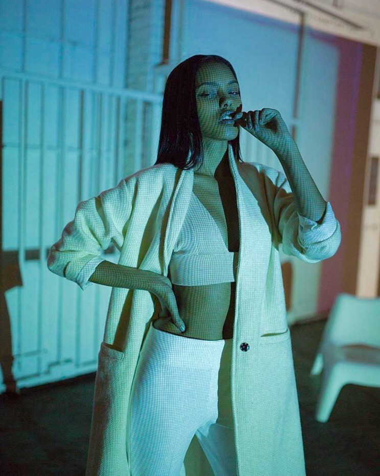 driflloon: jasmine daniels by christopher parsons