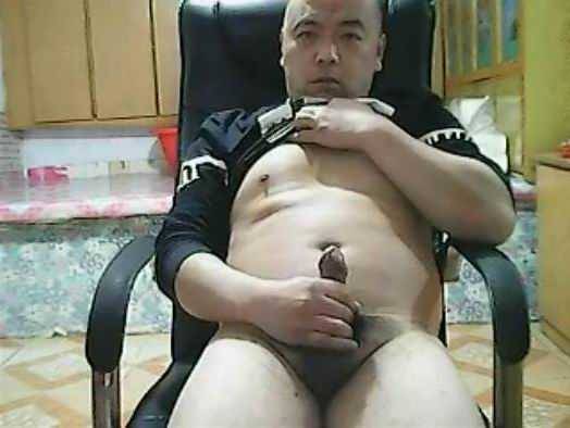 eric578:好濃的精液，你們想要他操你嗎？然後射進去！