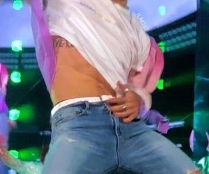 Jimin Cute Tummy ^^