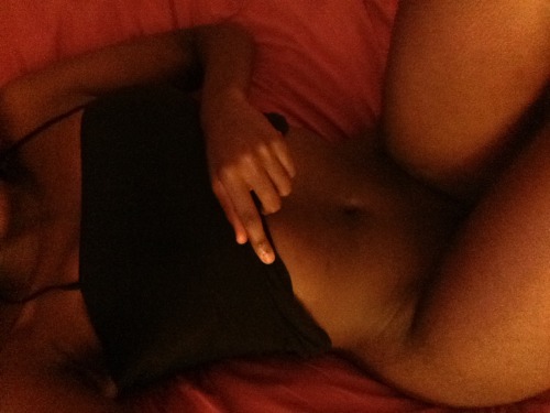liquoricebiatch:  I think I’m cute