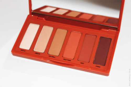 Urban Decay Naked Petite Heat Eyeshadow Palette Review, Swatches & Makeup Look ▷ LienJae.Com. 