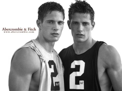 nickfolio2: kcnorthbear:@kcnorthbear Lane Carlson and Kyle Carlson  the original a + f bros&hel